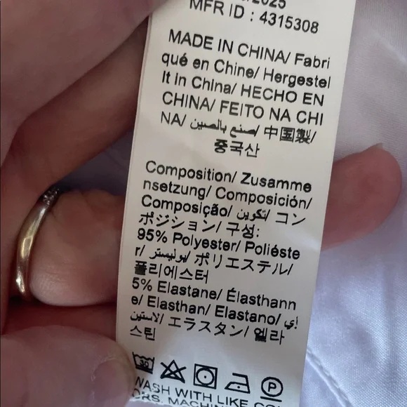 🎉 5/$20 Women's White Shorts - Picture 5 of 5